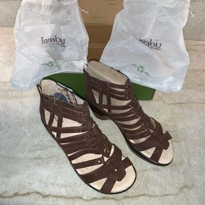 NWT Jambu Sugar Too Wedge Sandals